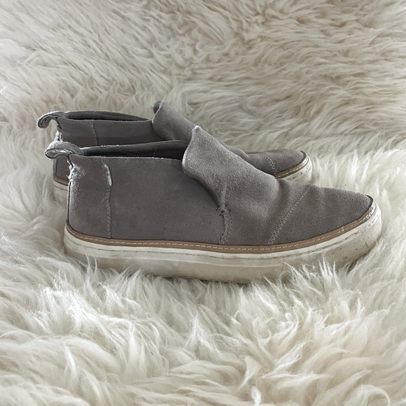 Toms Tan Suede Ankle Boots - Picture 2 of 8